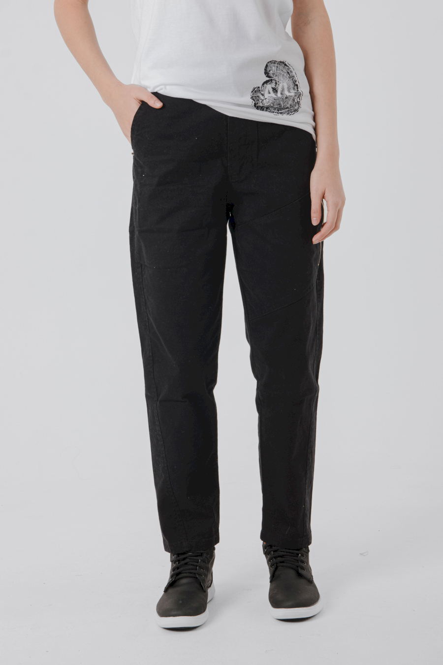 PANTALÓN CHINO