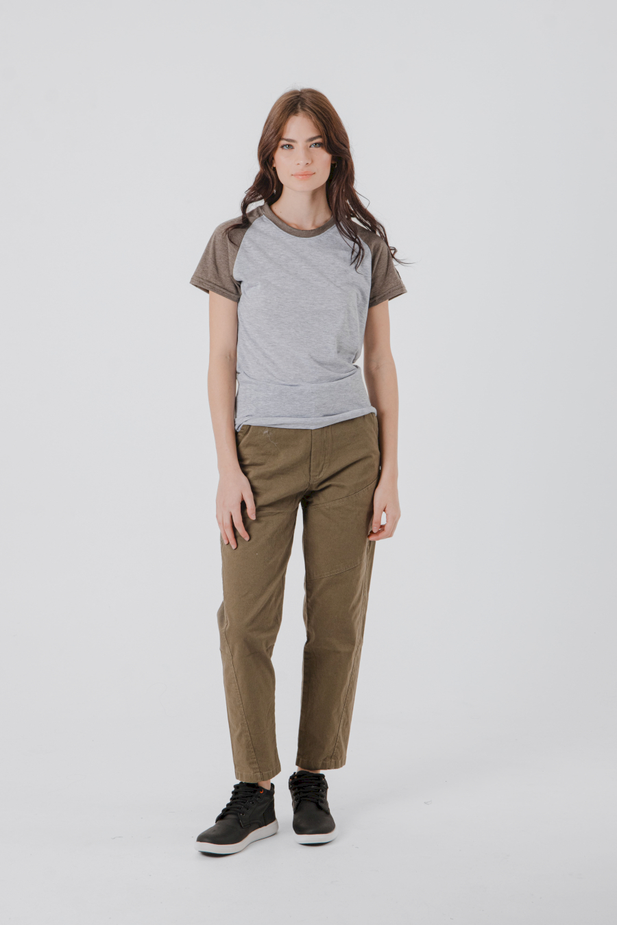 PANTALÓN CHINO