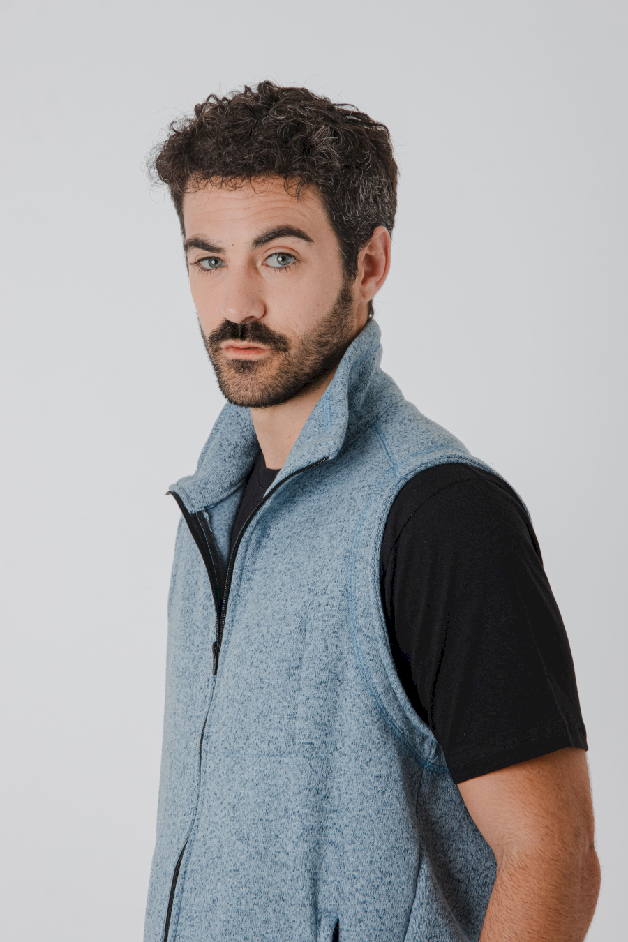 CHALECO FLEECE