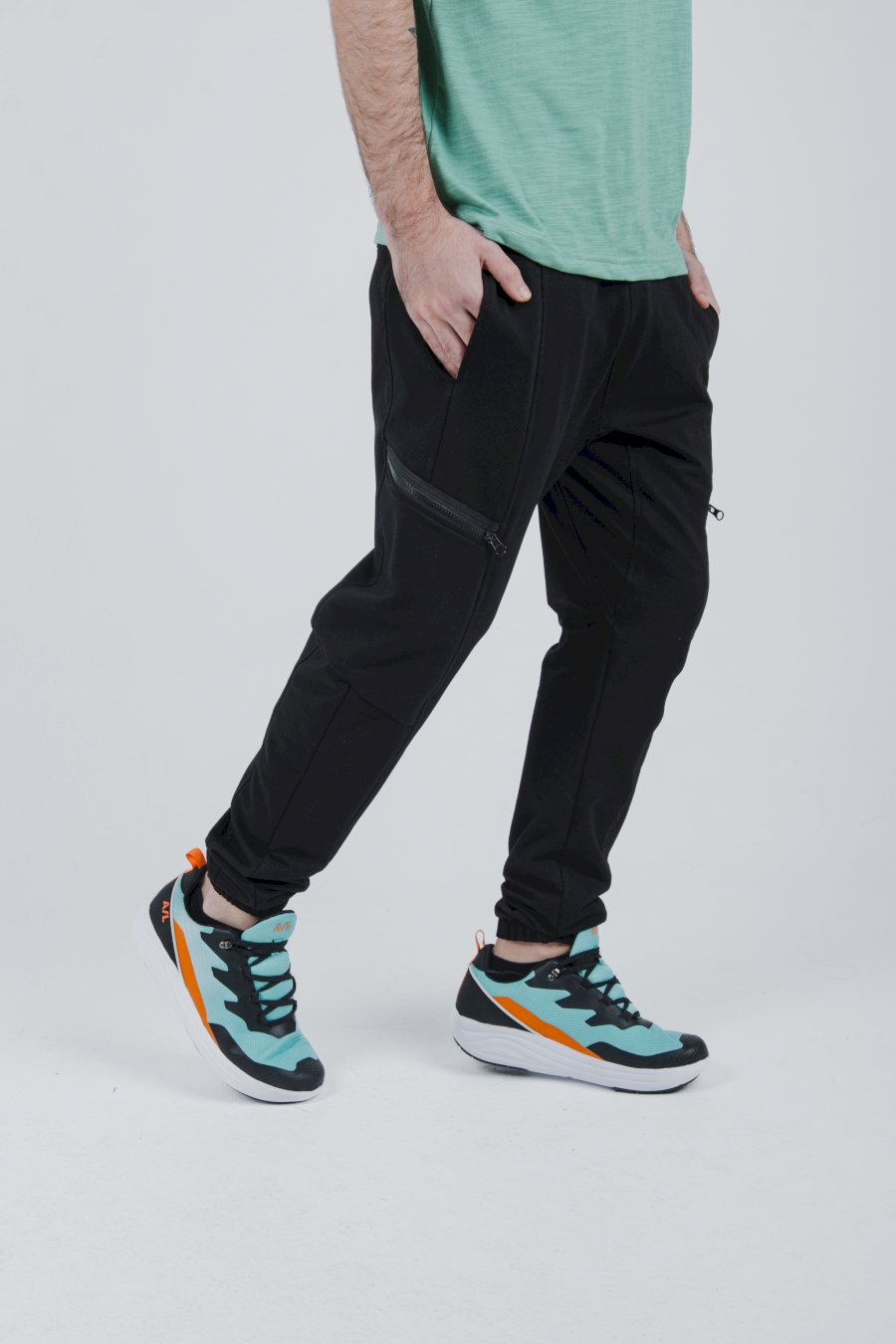 Jogger Nobu